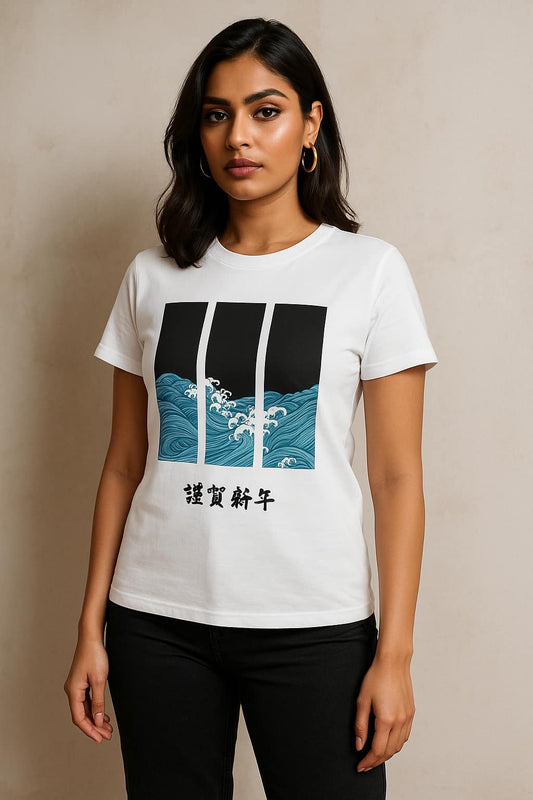 women in japanese wave tee