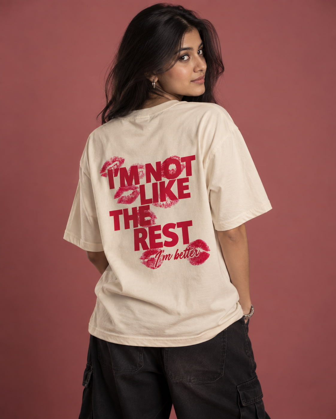 Over-the-Shoulder Streetwear Portrait back design cream
